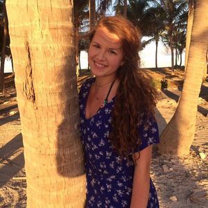 Meet your Posher, Charlotte